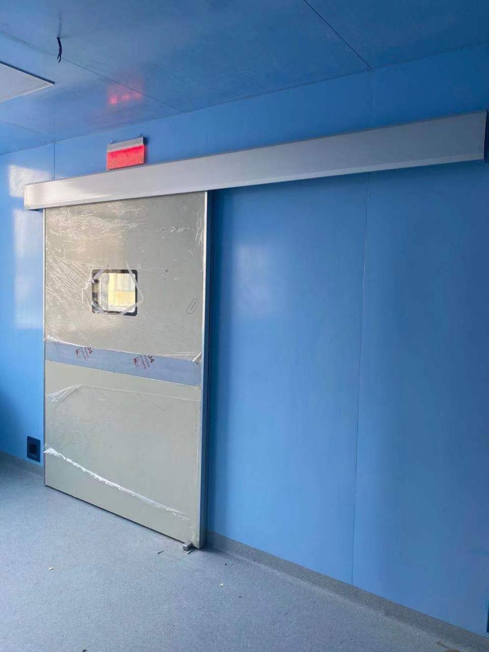 医院手术室门的安全卫生问题及其严格把控