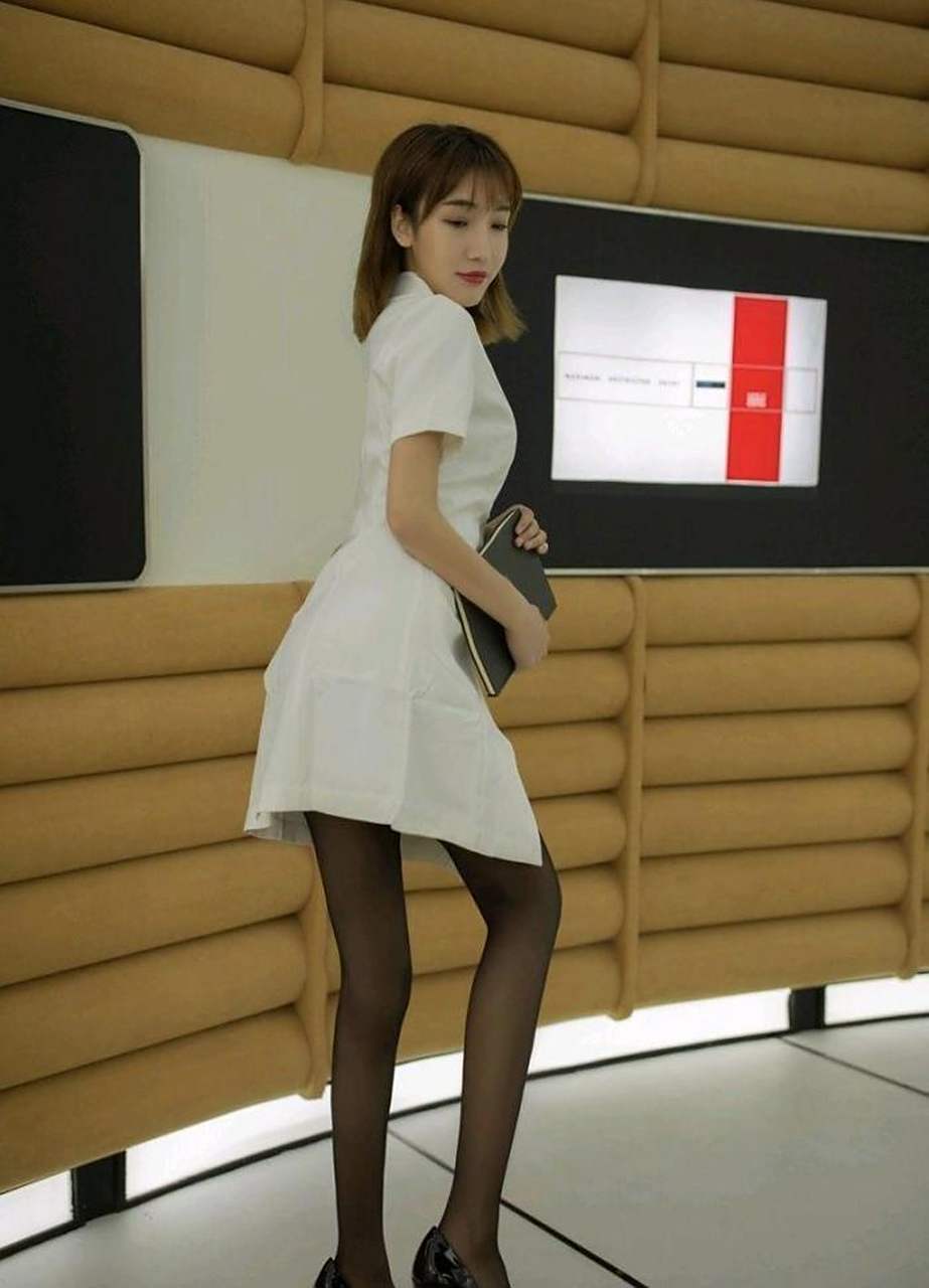 ͯ人32ǿ