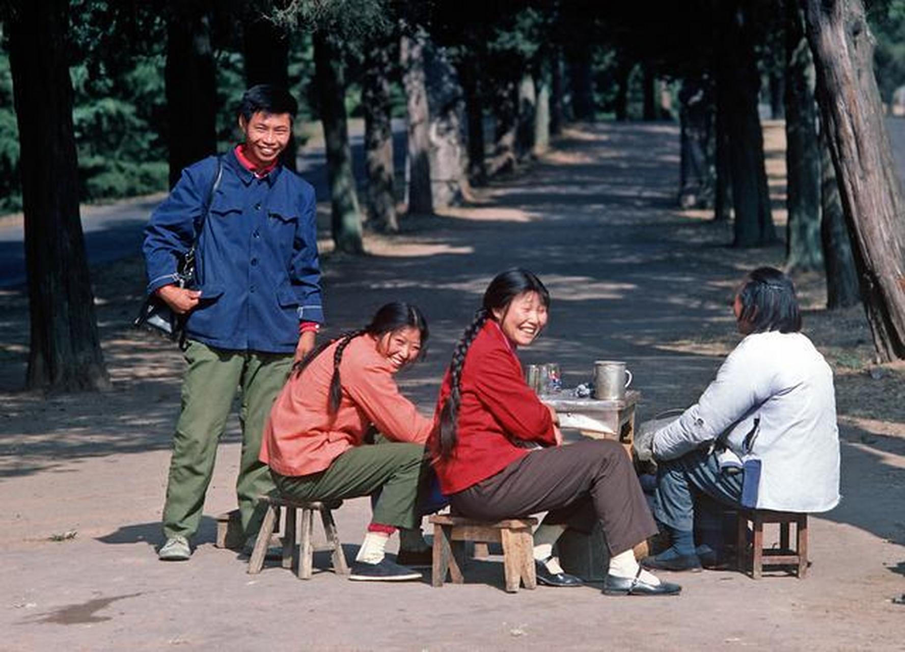 北京街头的一角,那是上世纪七十年代.