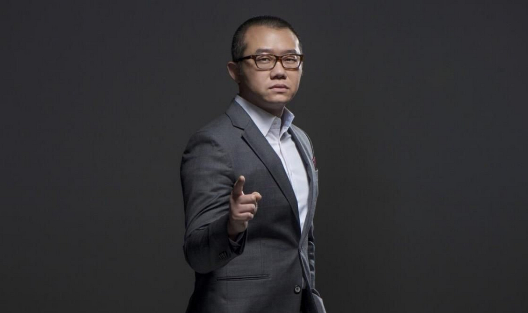 涂磊名言之一:人与人之间就是:手心捂手心,捂不热就分;人心换人心,换