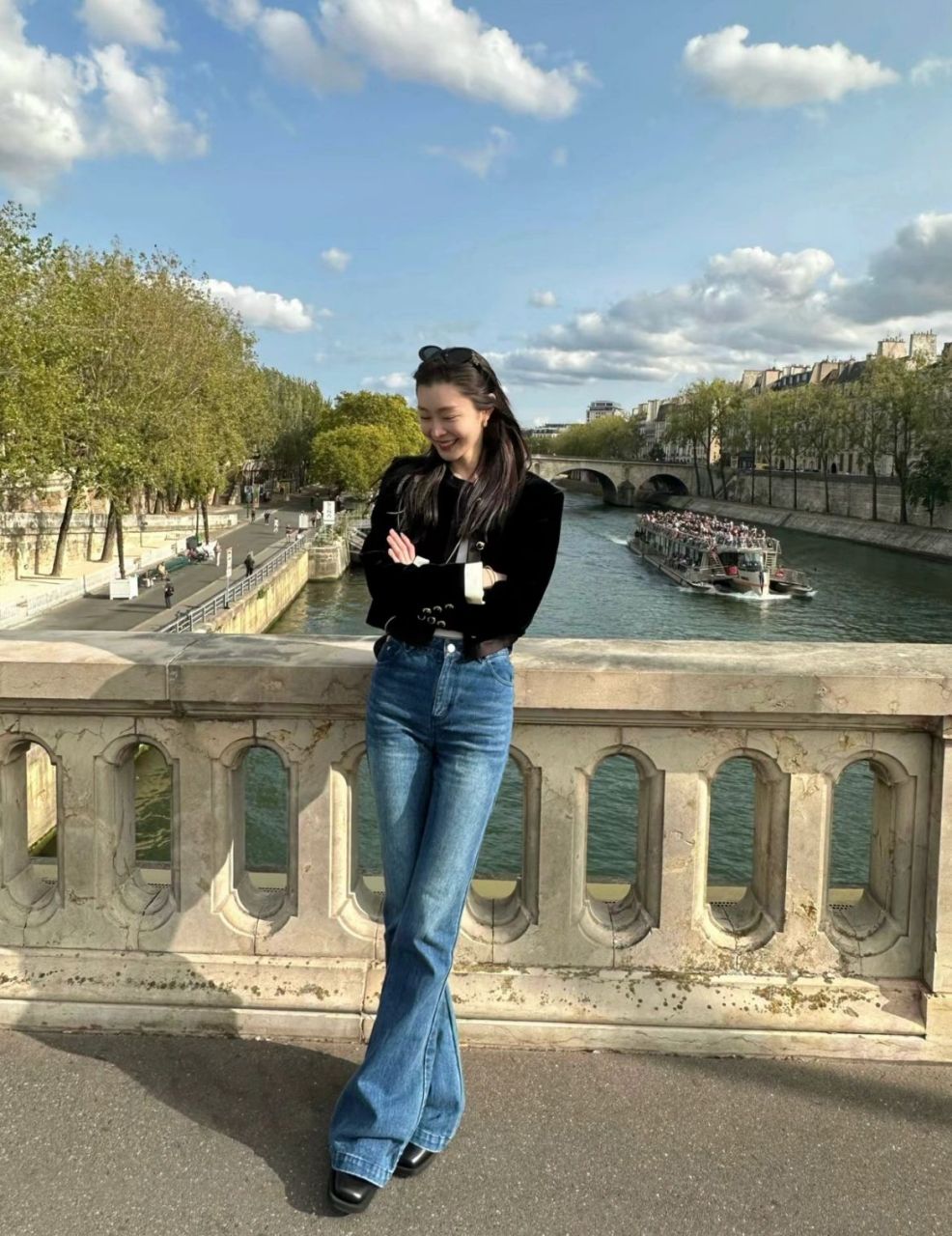 宋轶最新穿搭|小香风好温柔呀!