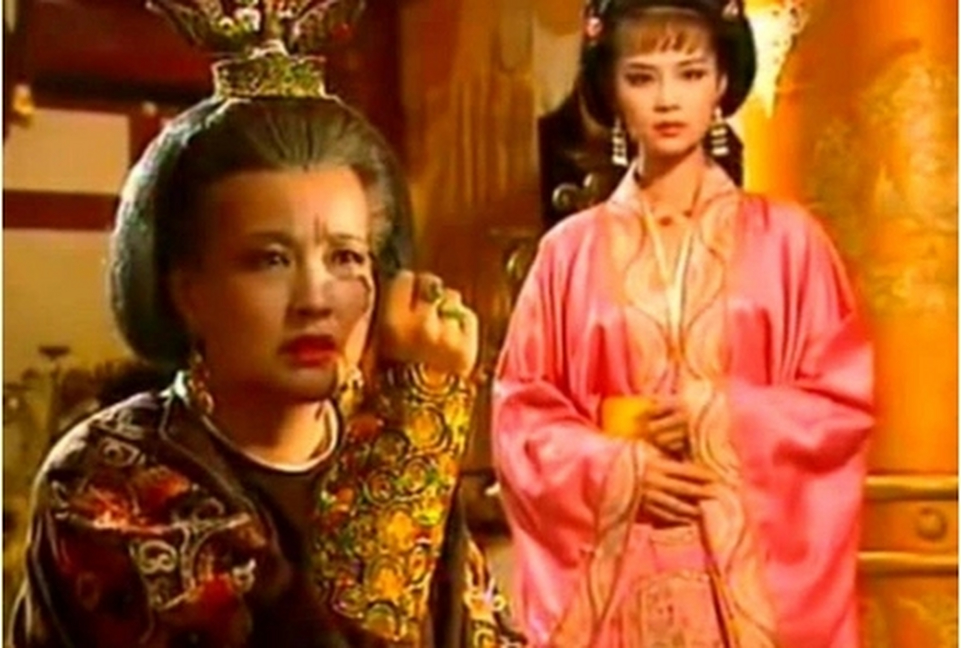 694年,沈南璆刚下龙床,武则天就责骂道:"没用的男人!