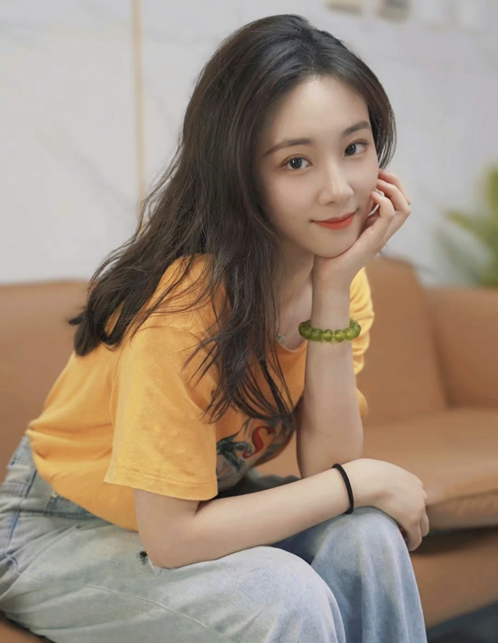 深坐颦蛾眉,爱笑小姐姐运气好#美女小姐姐# #美少女