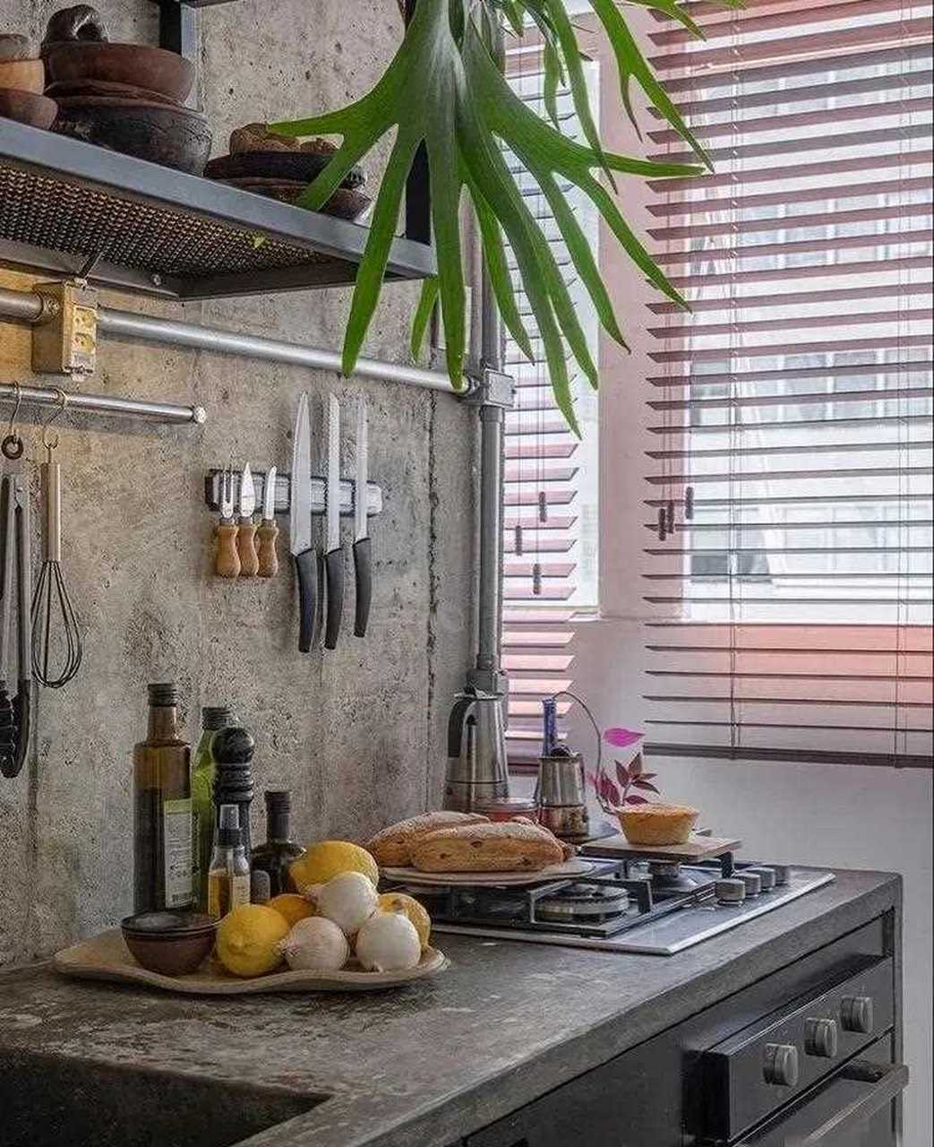厨房水泥墙面,据说这都是90后喜欢的装修风格,作为80后老阿姨也喜欢