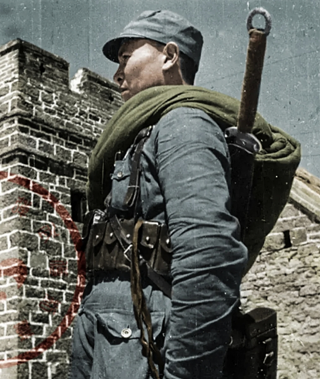 4月创作打卡挑战赛#1937年,淞沪战场,西北军敢死队员于德元手提8斤