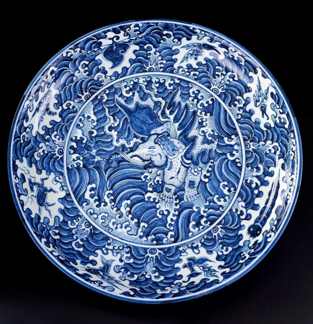 瓷器上的海上动物园,海兽纹饰简介  海兽纹盛行明代时期流行,青花瓷