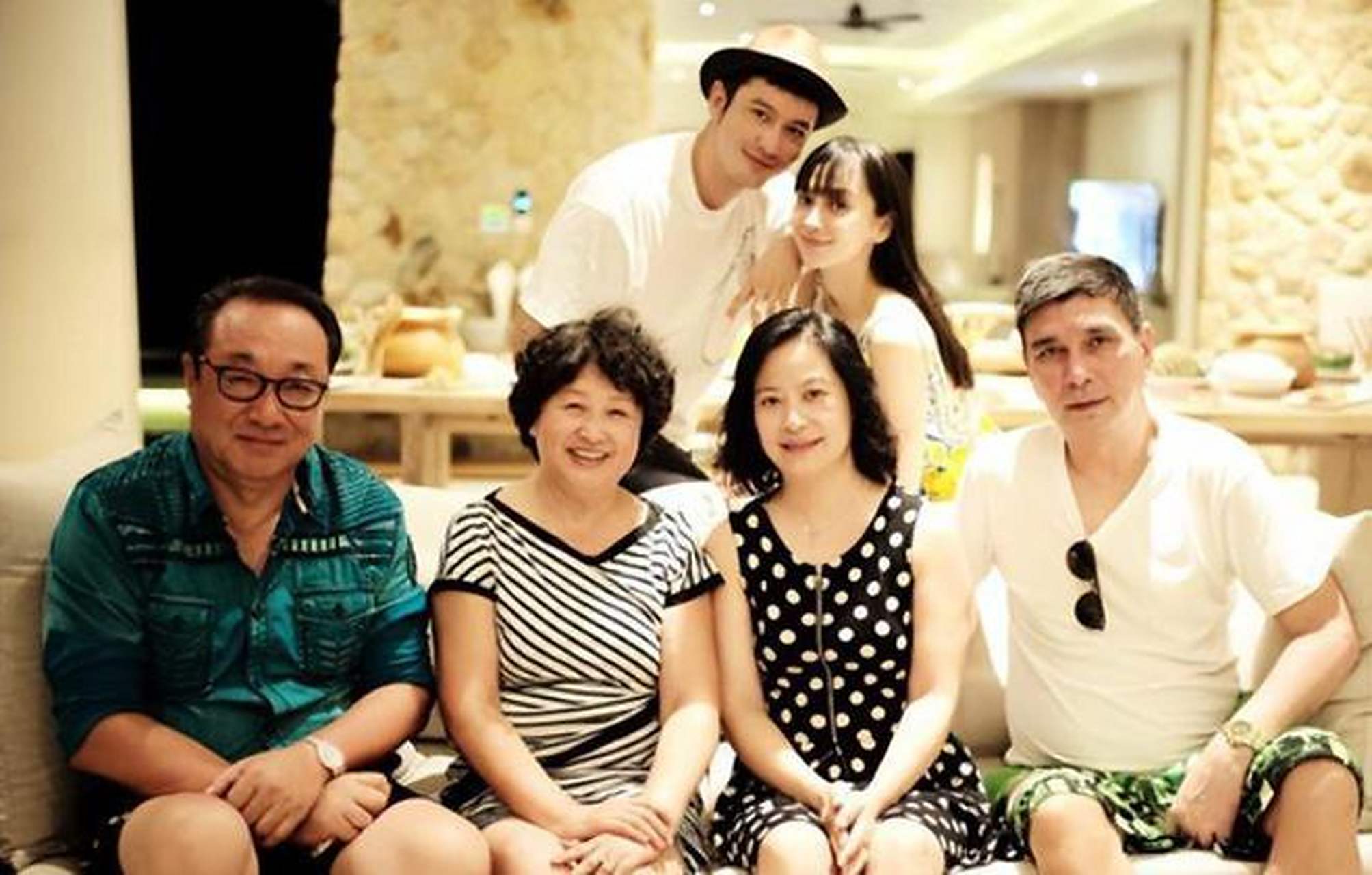 黄妈劝黄晓明和baby复婚,小海绵很讨厌叶柯,黄妈却出手了!