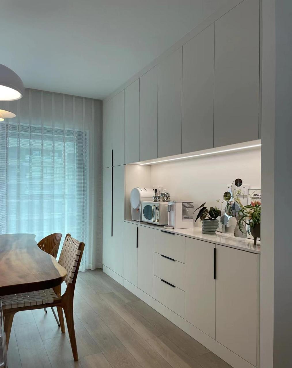 最好摸的肤感膜白色餐边柜,奶油色yyds!