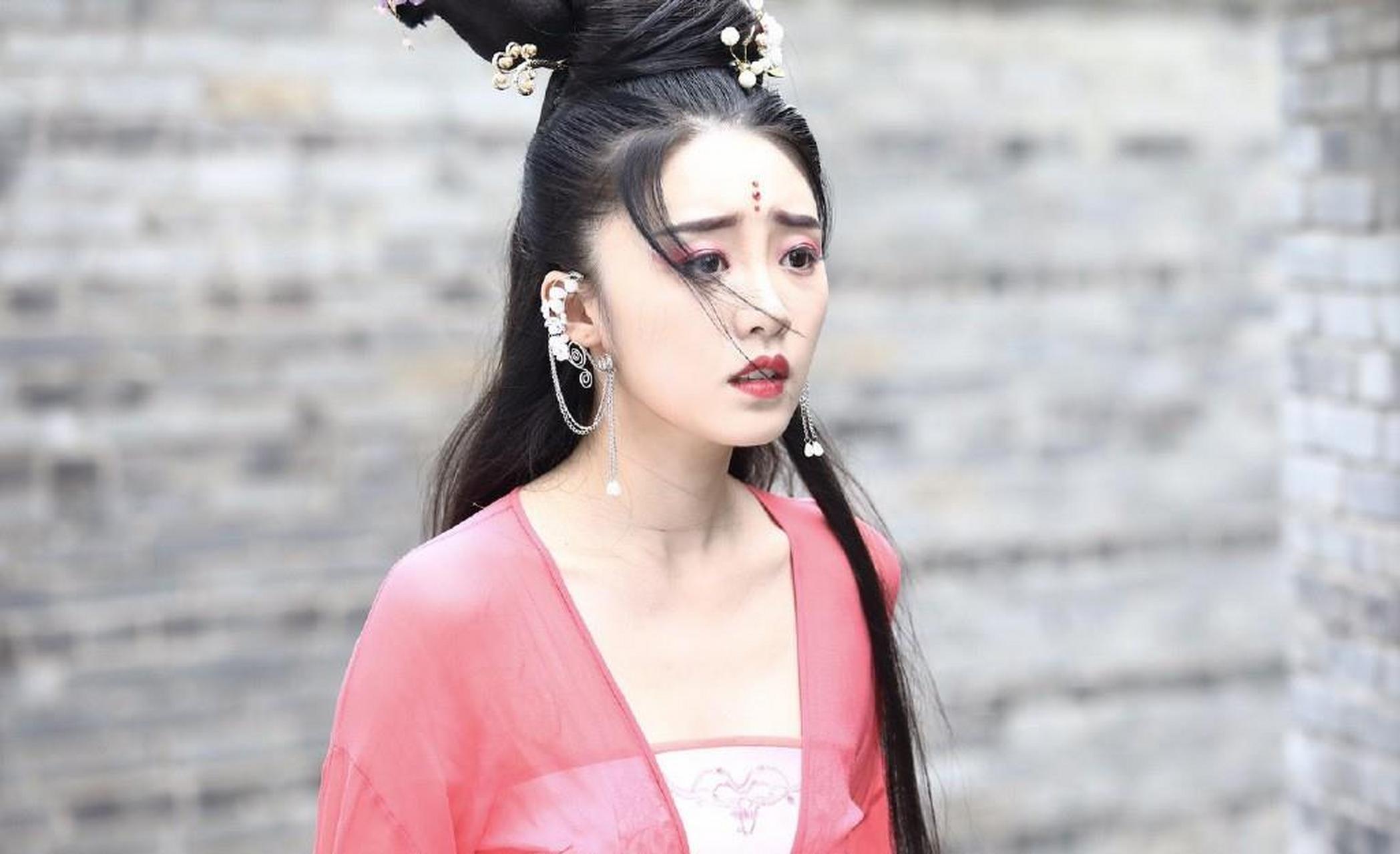 张月 唯美古装剧照