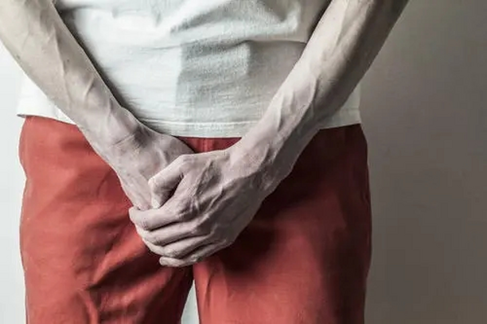 啥,米青液居然有4种颜色? 1,乳白或灰白. 这属于正常的颜色.