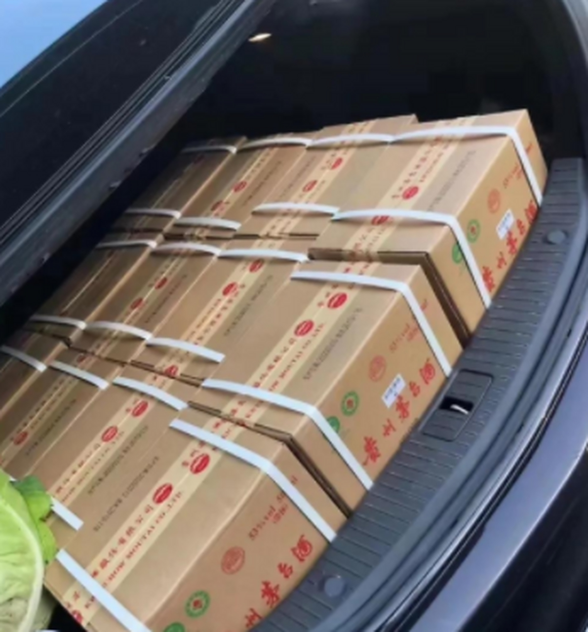 干工程的人很不容易,看着像是很潇洒,其中的心酸和吐酒只有自己知道