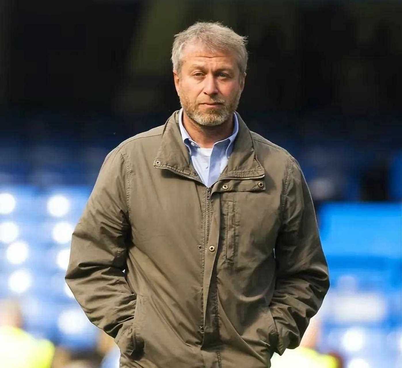 英国首相斯塔默敦促切尔西前老板阿布,立即将出售切尔西所得的25亿英镑转给乌克兰,否则将面临法律诉讼-百货之家