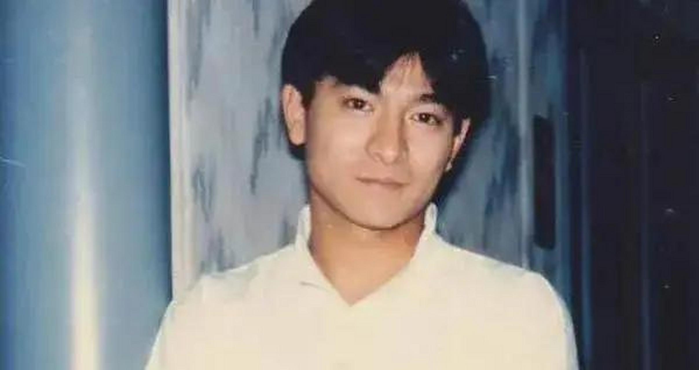 "华人神探"李昌钰回到国内参加一个活动时,他随机指着旁边的刘德华说