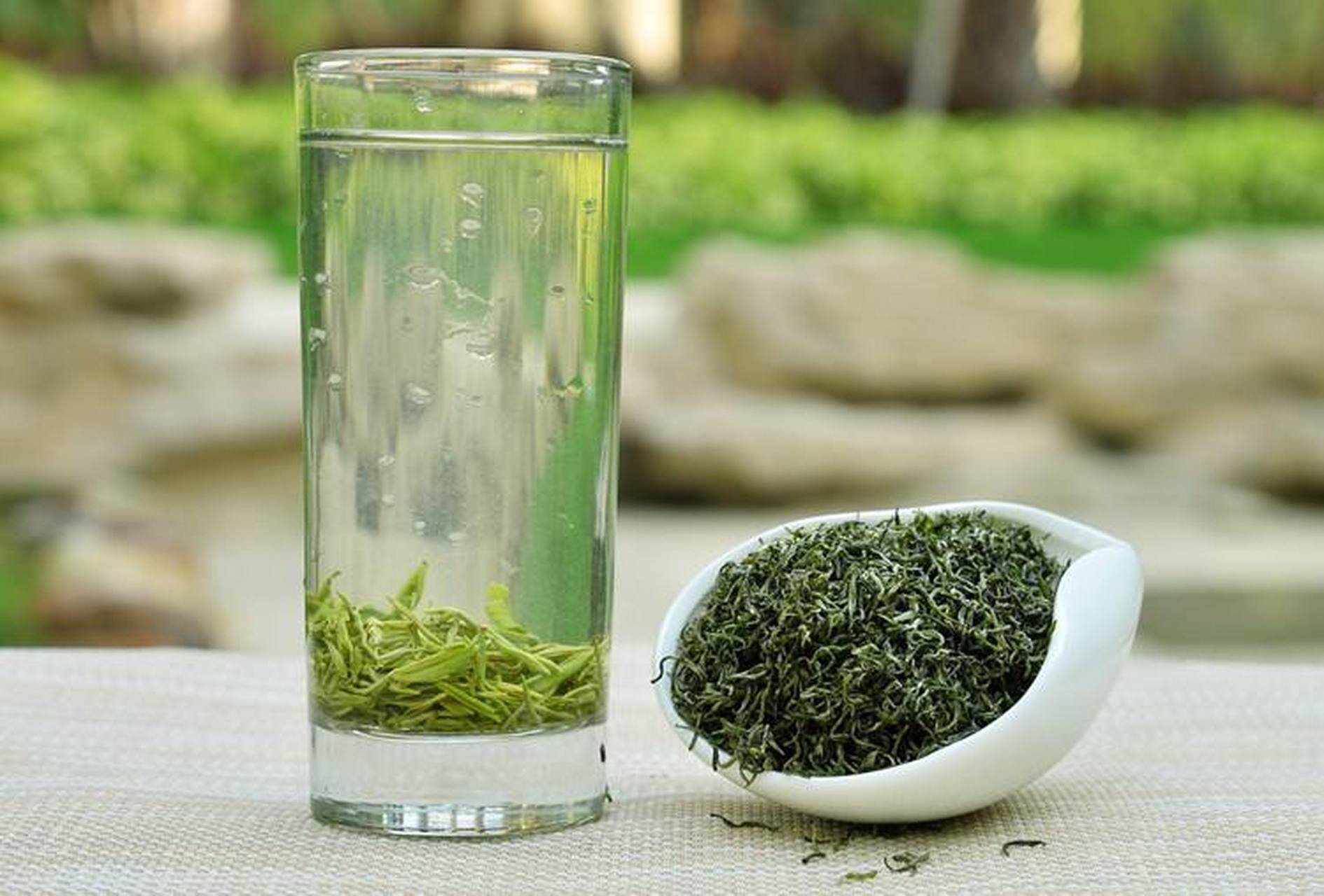 狗牯脑茶,江西省遂川县特产,中国国家地理标志产品.狗牯脑茶是江西珍