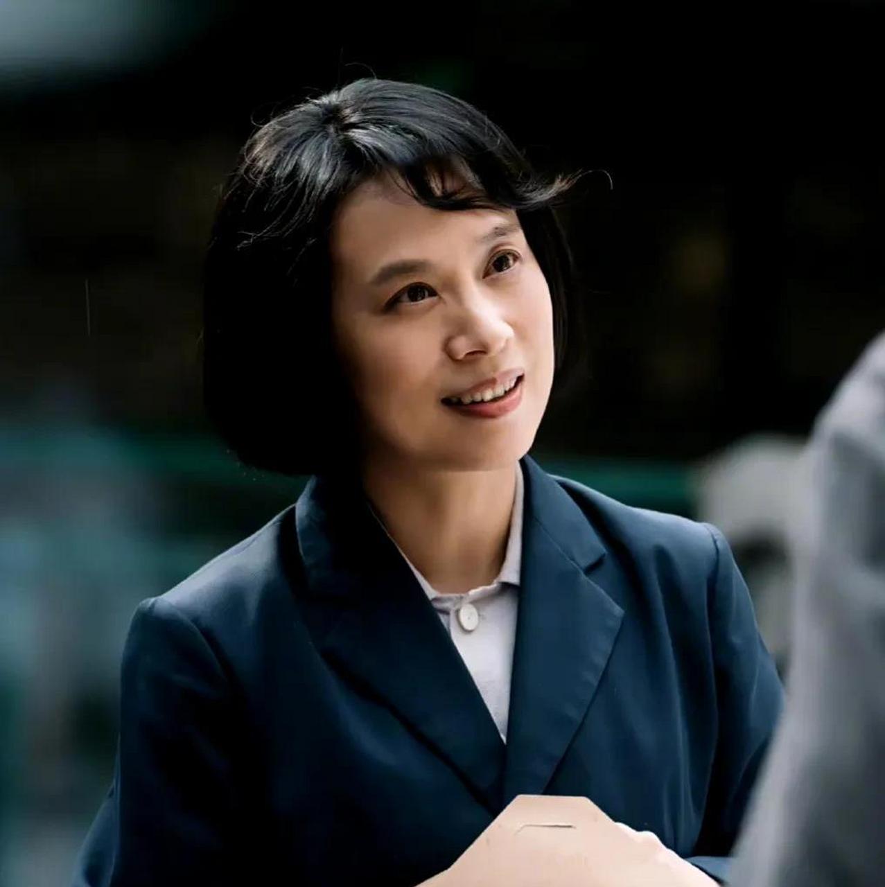 原来演员涂凌在自己的社交平台发文感慨,称:是我当了一回无常的命运