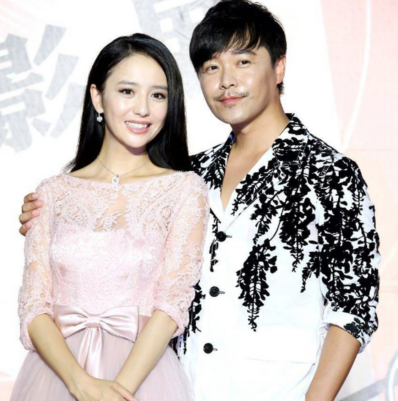 佟丽娅和陈思诚这对前夫前妻合体赚钱养孩子的操作,真是让人眼前一亮