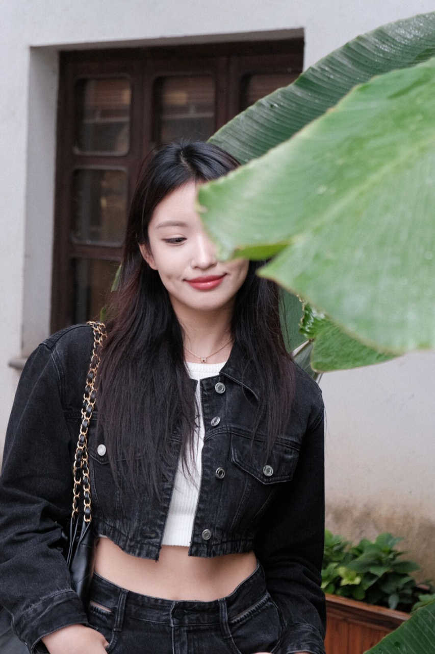 很河南女生的长相  感觉河南女孩长相蛮统一的,感觉自己就是很河南的