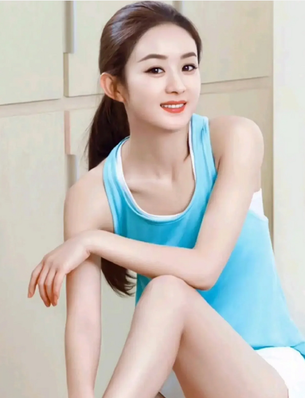 赵丽颖早期照片,甜妹天花板了吧?