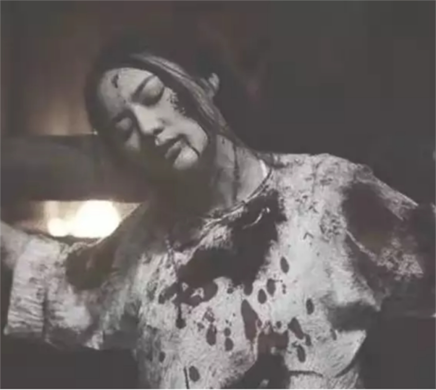 1942年,八路军女战士不幸被俘,日本军官恶狠狠地说道