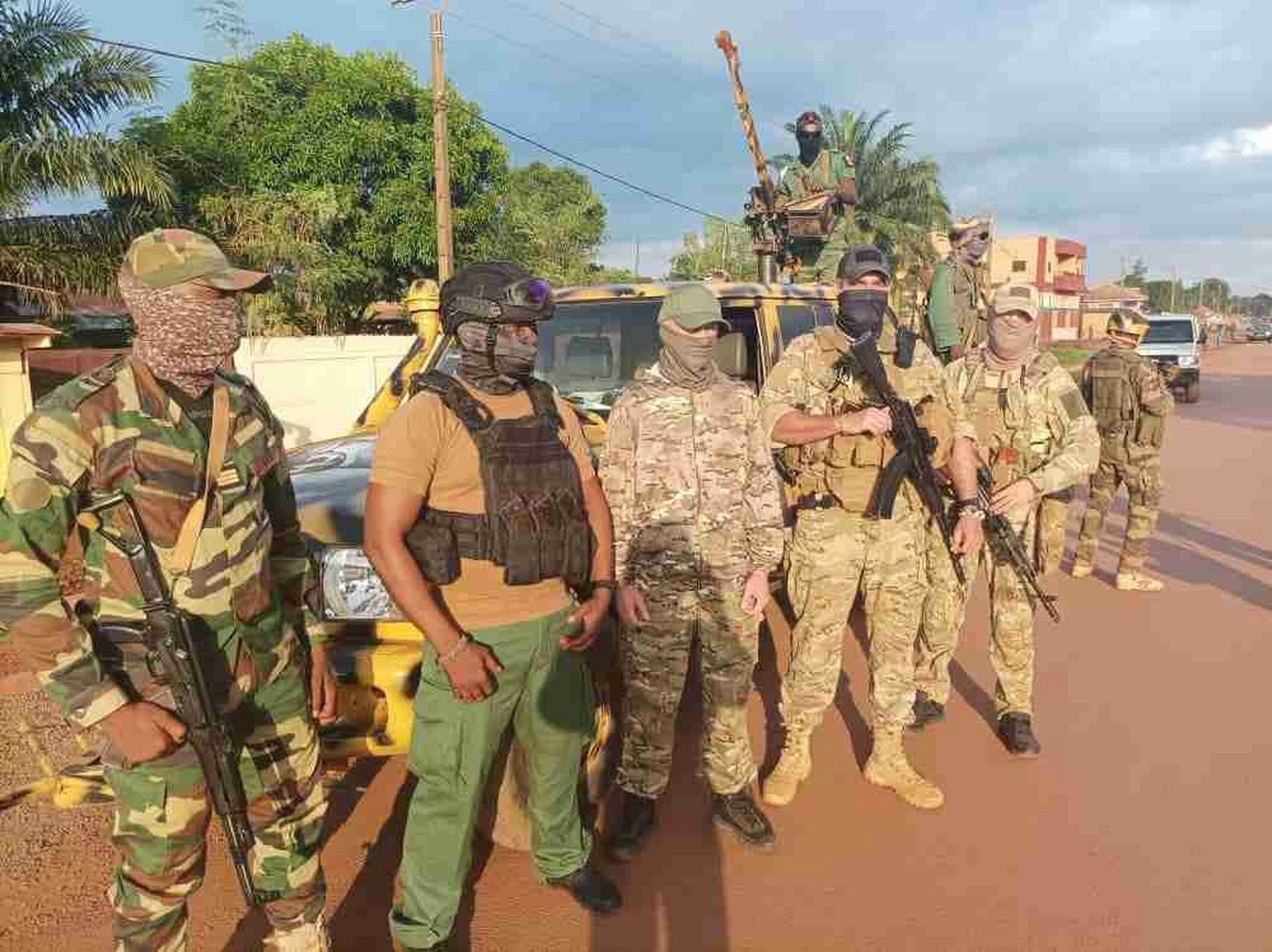 西方几乎是在尖叫着指责瓦格纳雇佣兵在非洲的存在,想尽一切办法来