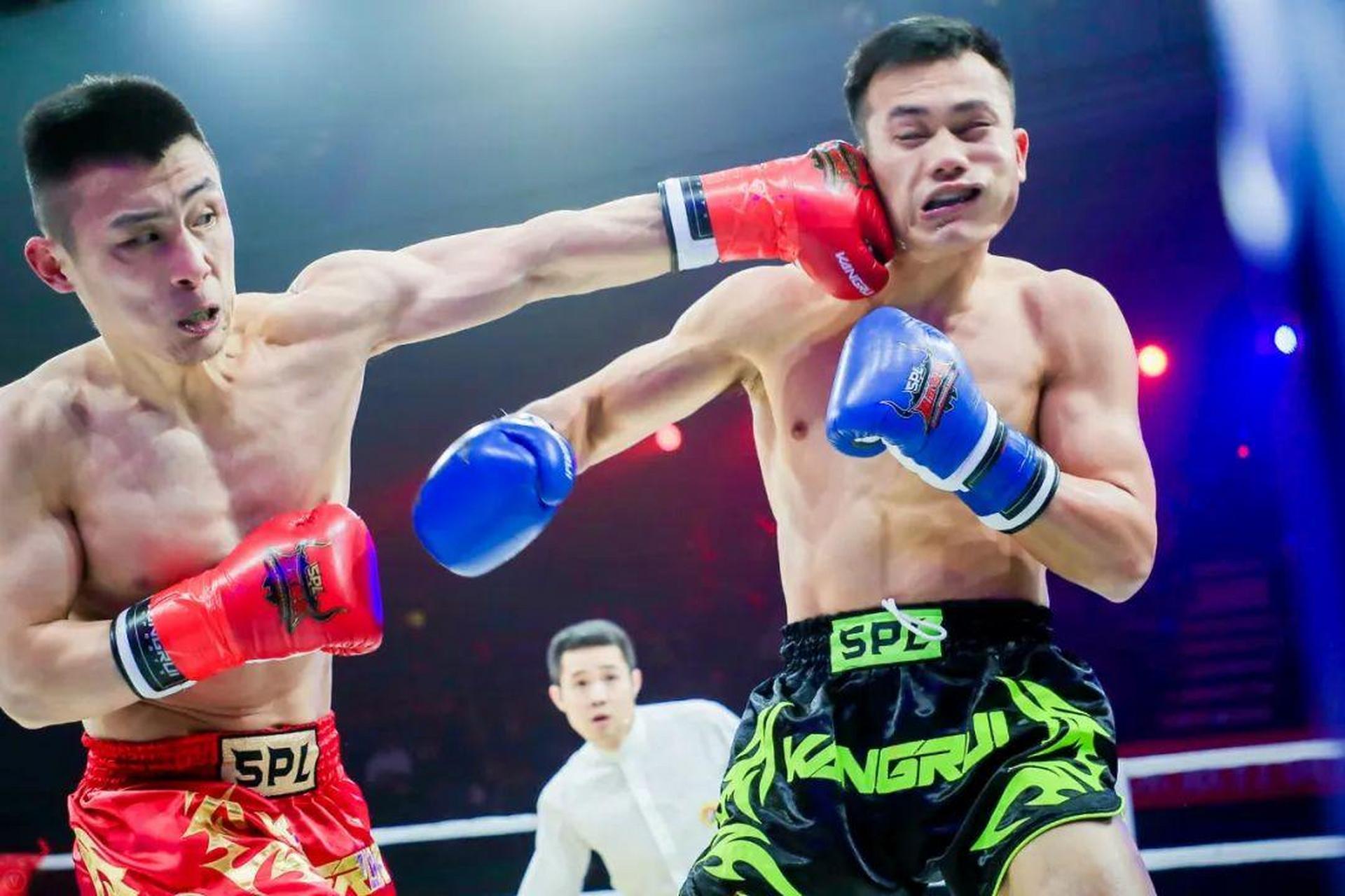 爆款练习生#冯杰,绰号"赤骏豪杰",是一位从山东德州走出来的散打冠 