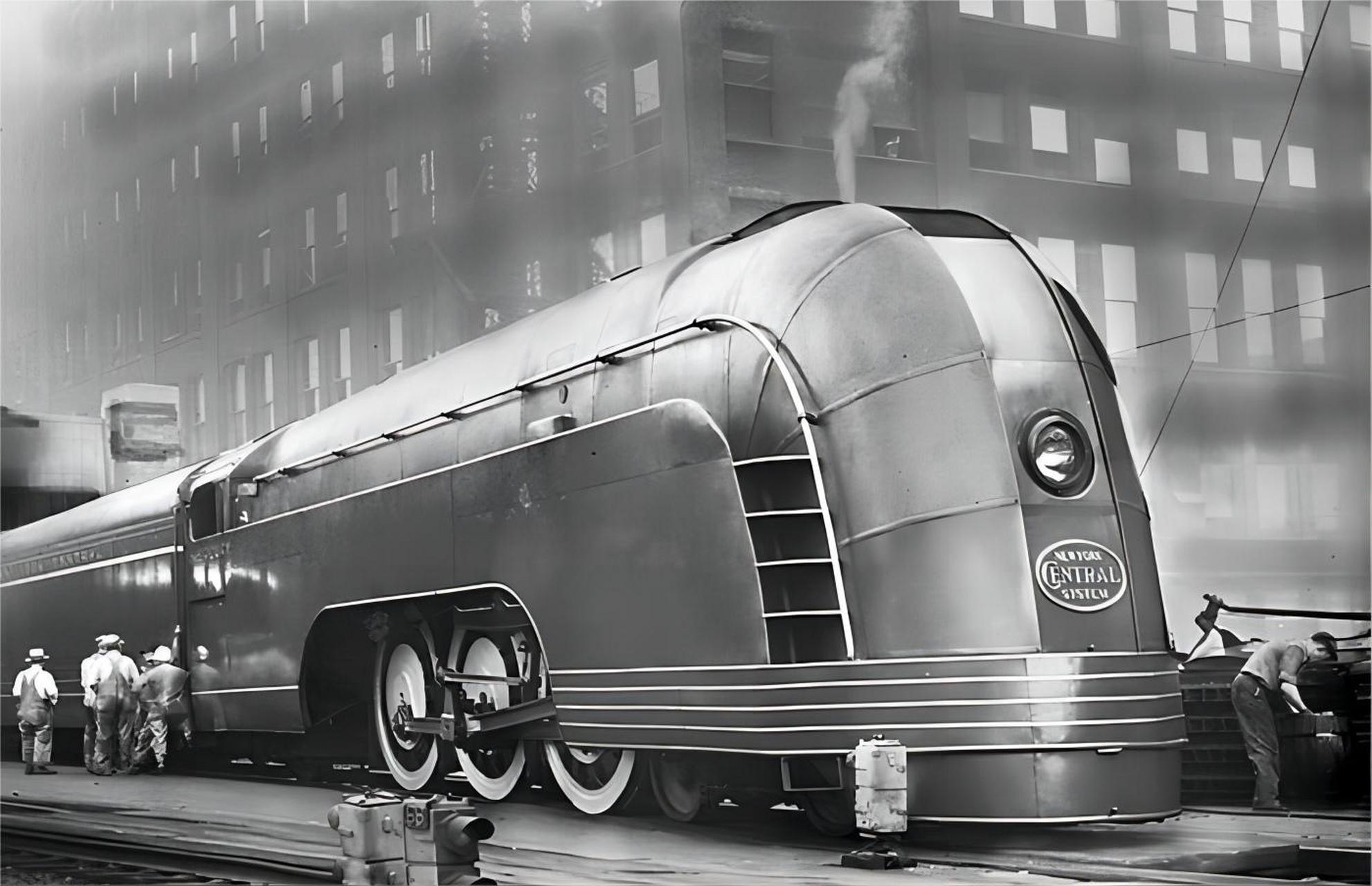 1939年,苏联设计制造的超高速蒸汽机车;同时期美国设计制造的水星