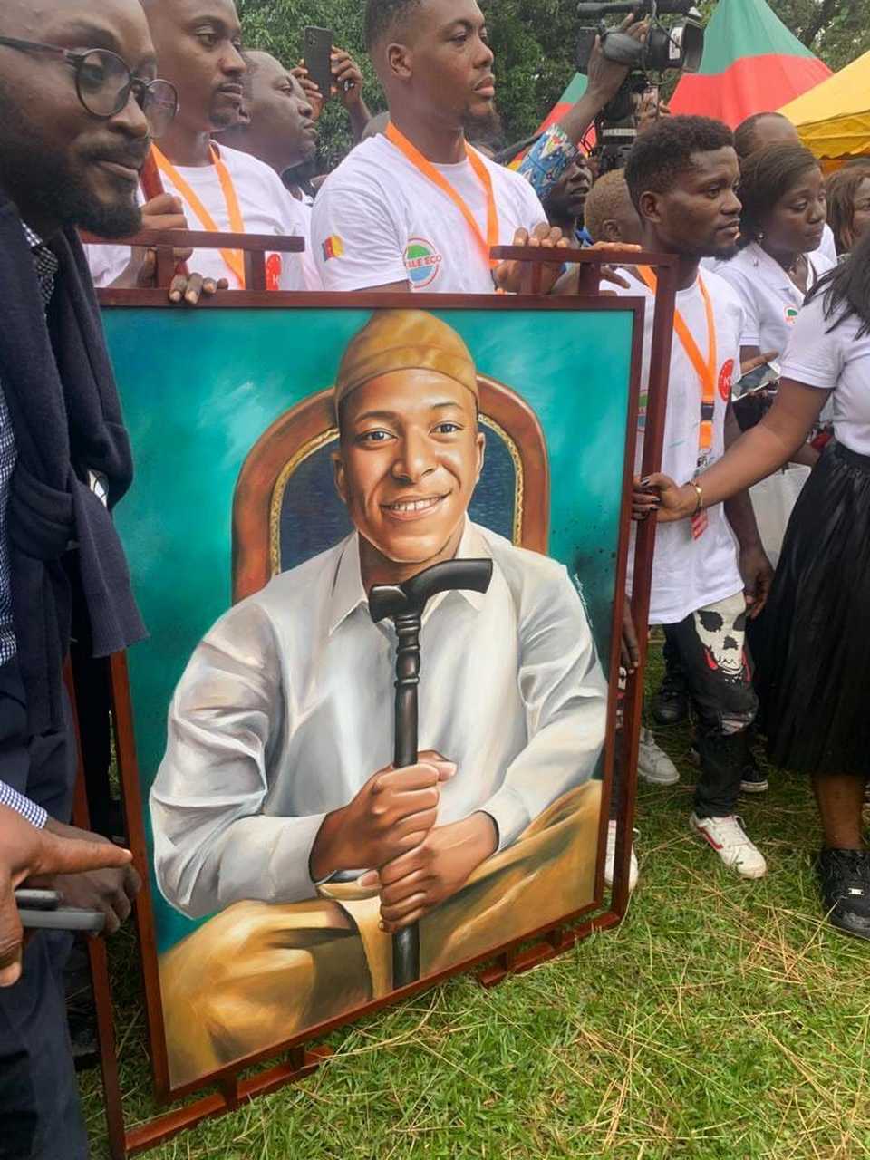 喀麦隆人对姆巴佩的到来相当重视.