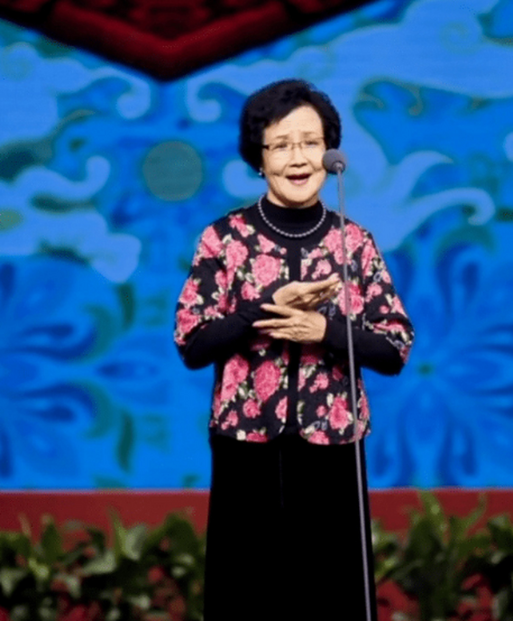 京剧表演艺术家张曼玲去世享年87岁 曾担任张国荣的形体指导