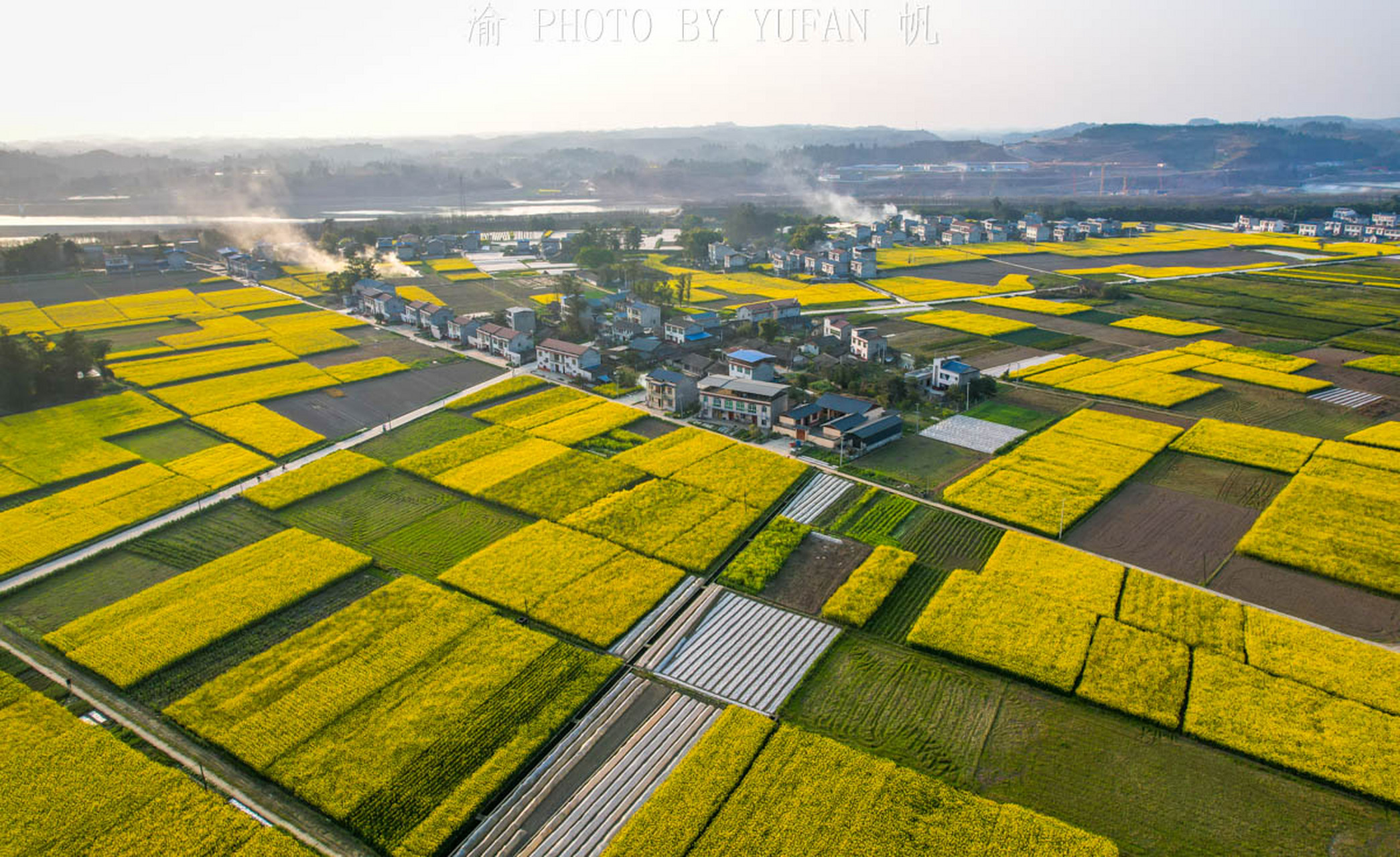这里叫高庙村,位于三块石电站旁边,是一个极为普通的村庄,我们前去