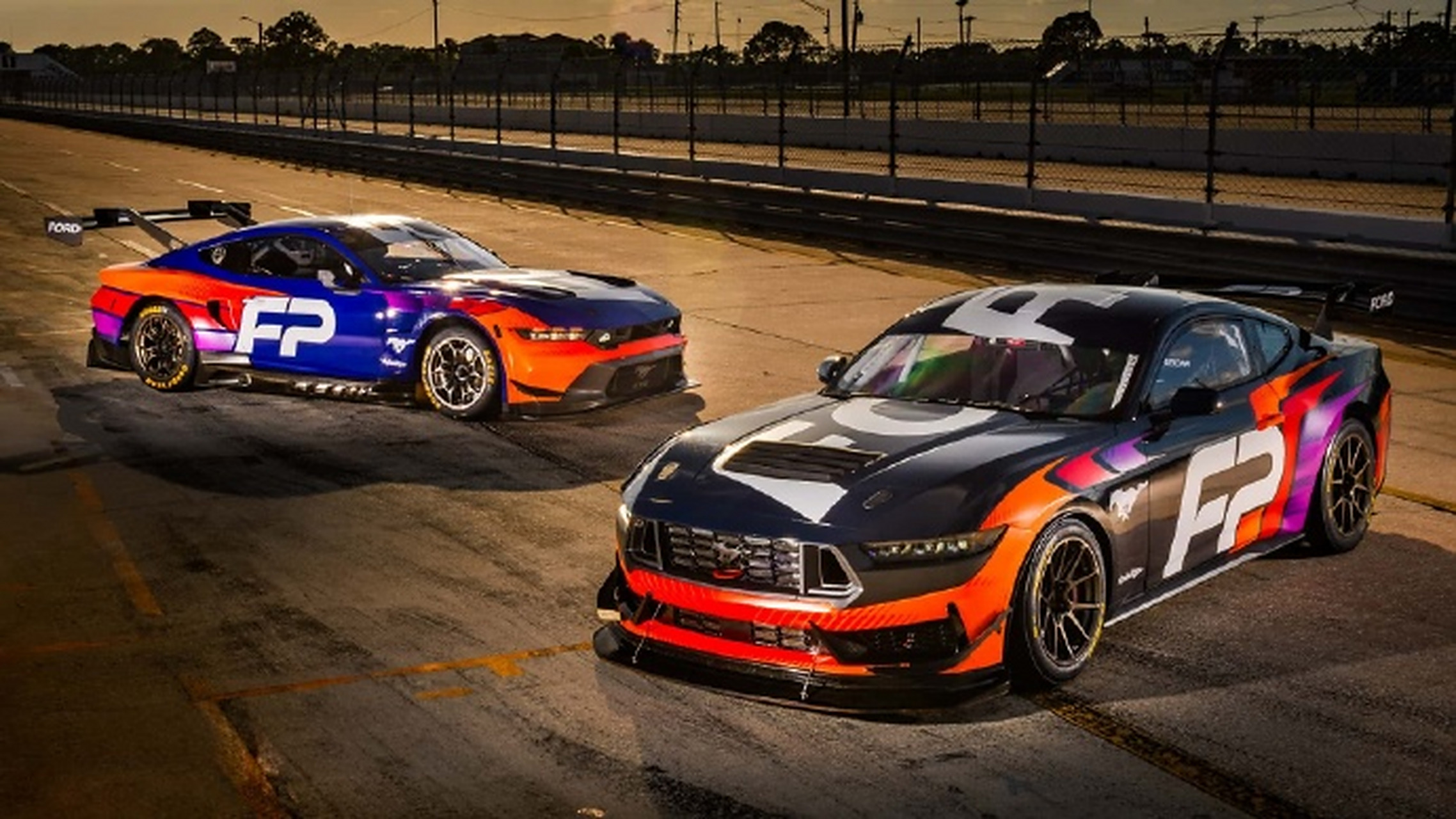 全新福特mustang gt4赛车首次亮相,将于2024年起参与全球gt4级别比赛.