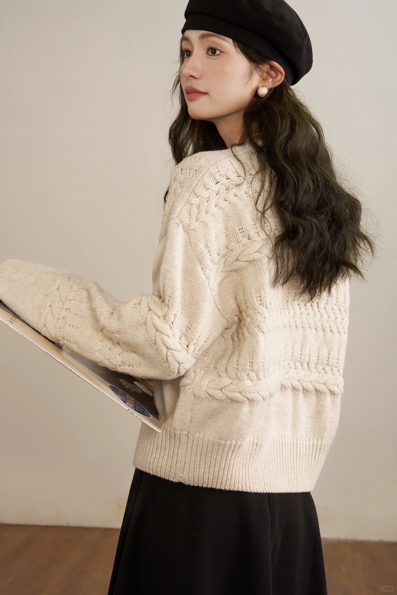 橘色像秋日里的阳光一般让人温暖迷恋 杏色好穿不挑人美上天的节奏