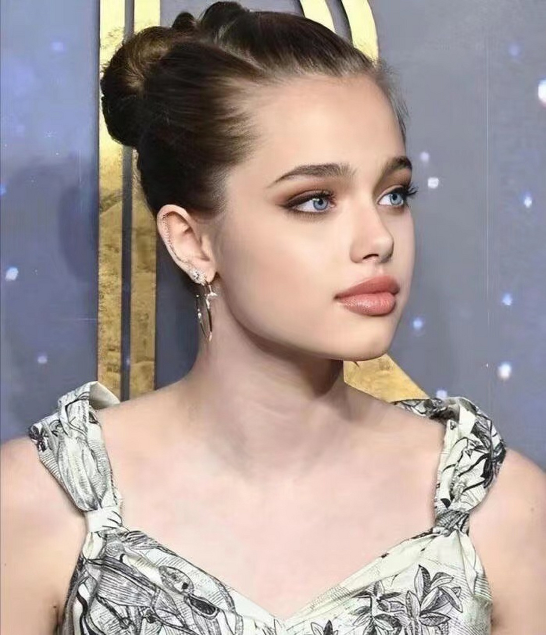 汤姆克鲁斯的女儿苏瑞vs布拉德皮特的女儿希洛,谁是你心目中最美的