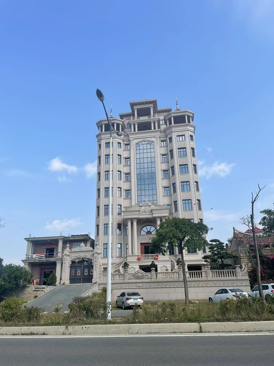 晒一晒莆田的特产:「农村自建房」  若是你觉得人生迷茫的话, 建议