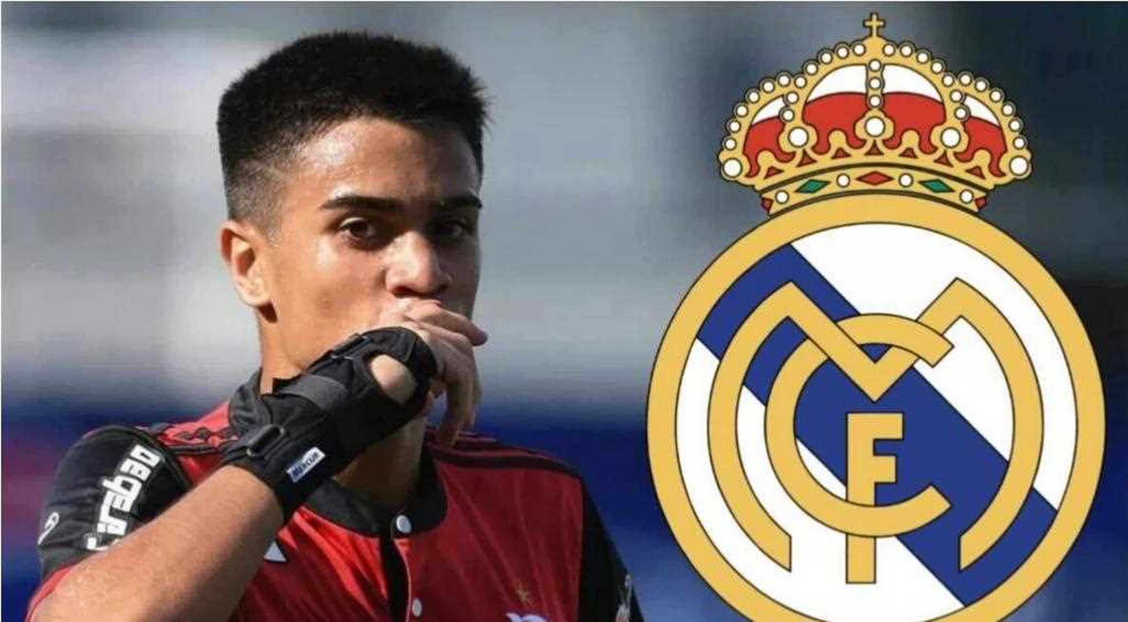 皇马官宣18岁的巴西中场雷尼尔加盟,转会费3000万欧元,双方签约至2026