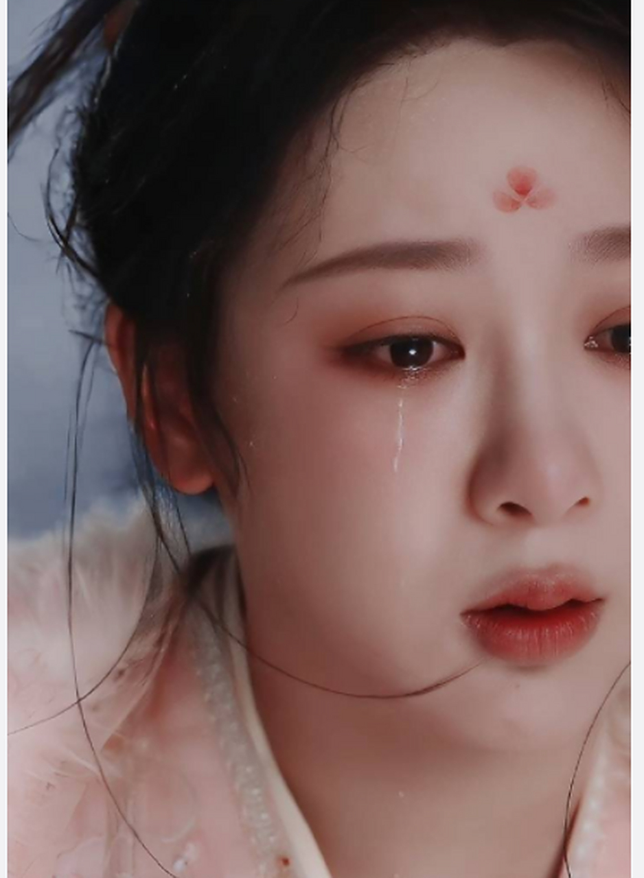 紫神这哭技在内娱是排的上号的,太揪心了 #杨紫长相思