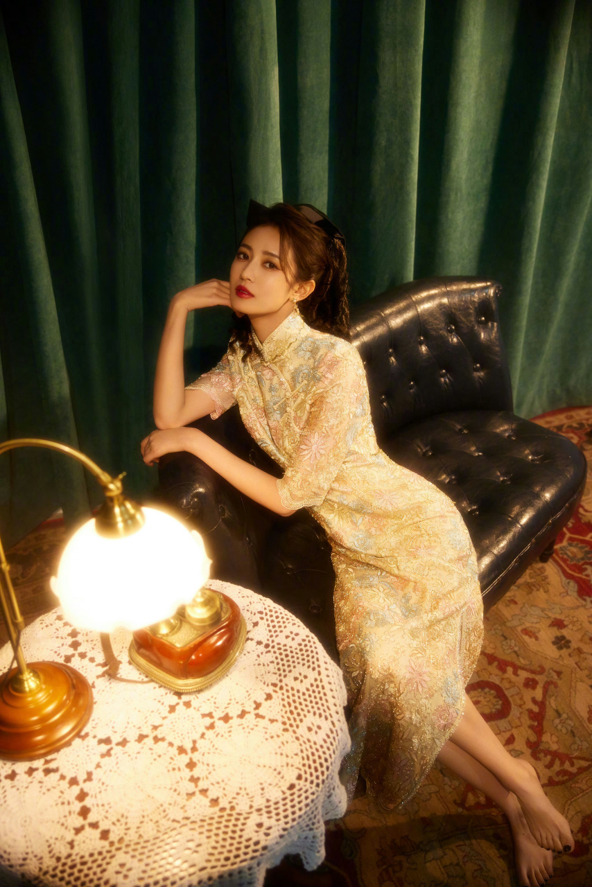 民国旗袍装大小姐陈钰琪