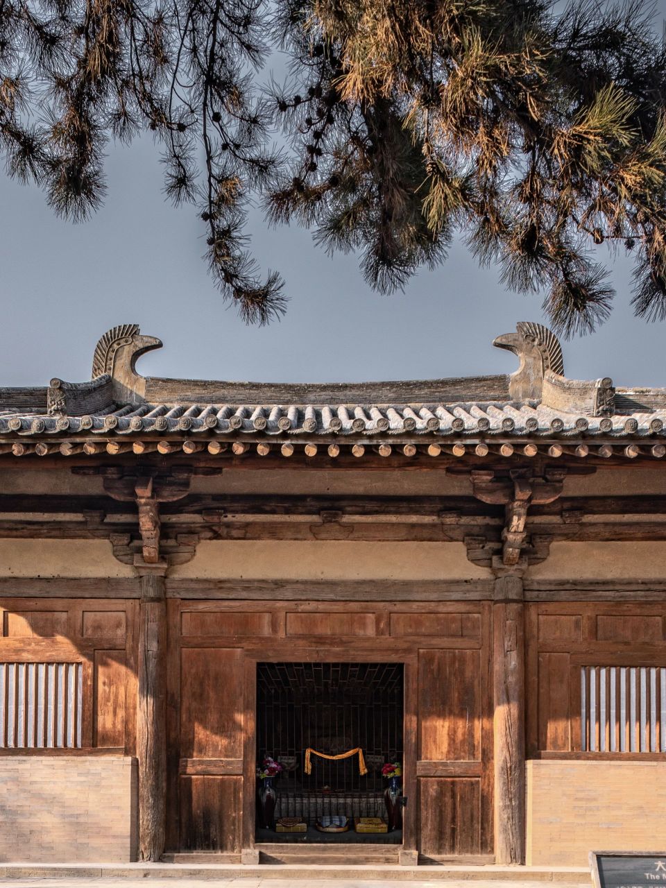 满堂唐代彩塑更是经典.  #助我上热门# #中国古建筑