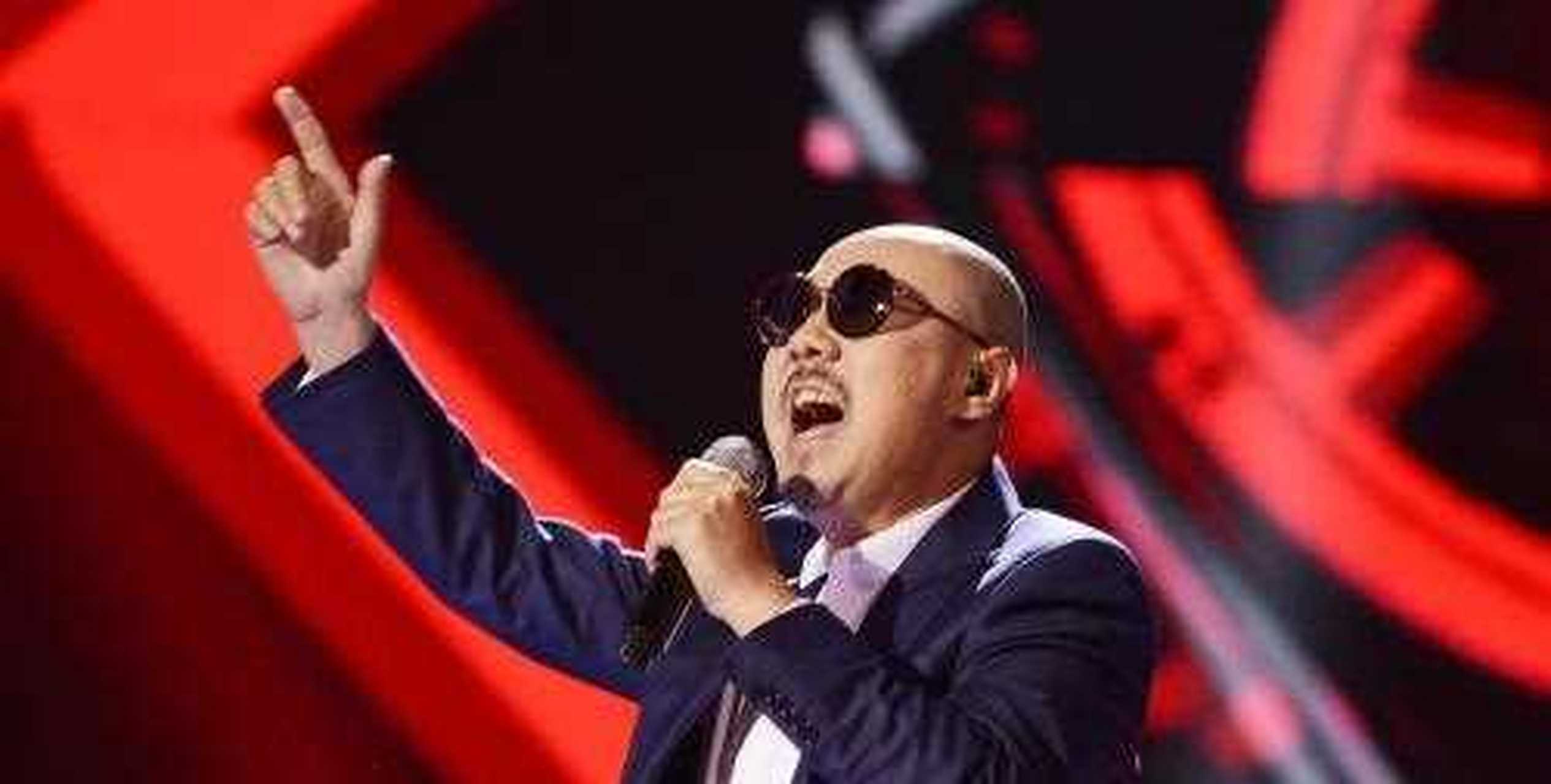 之前网传节目单说腾格尔 要唱《野狼disco》和《恋爱循环》,网民纷纷