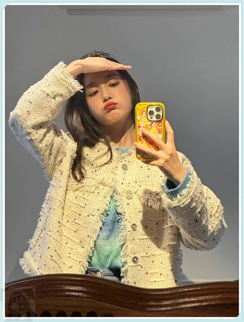 【蒋依依最新自拍百元穿搭,你被种草了吗?】  嘿,小伙伴们!