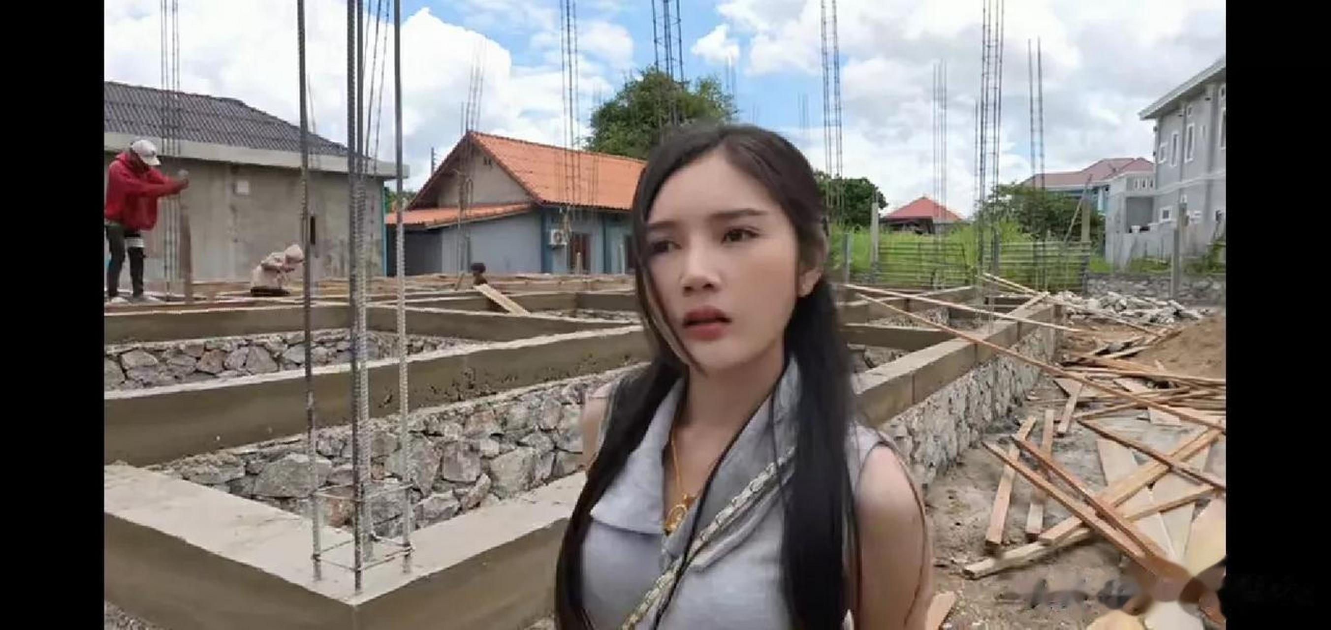 你老婆是老挝媳妇中最漂亮一个.