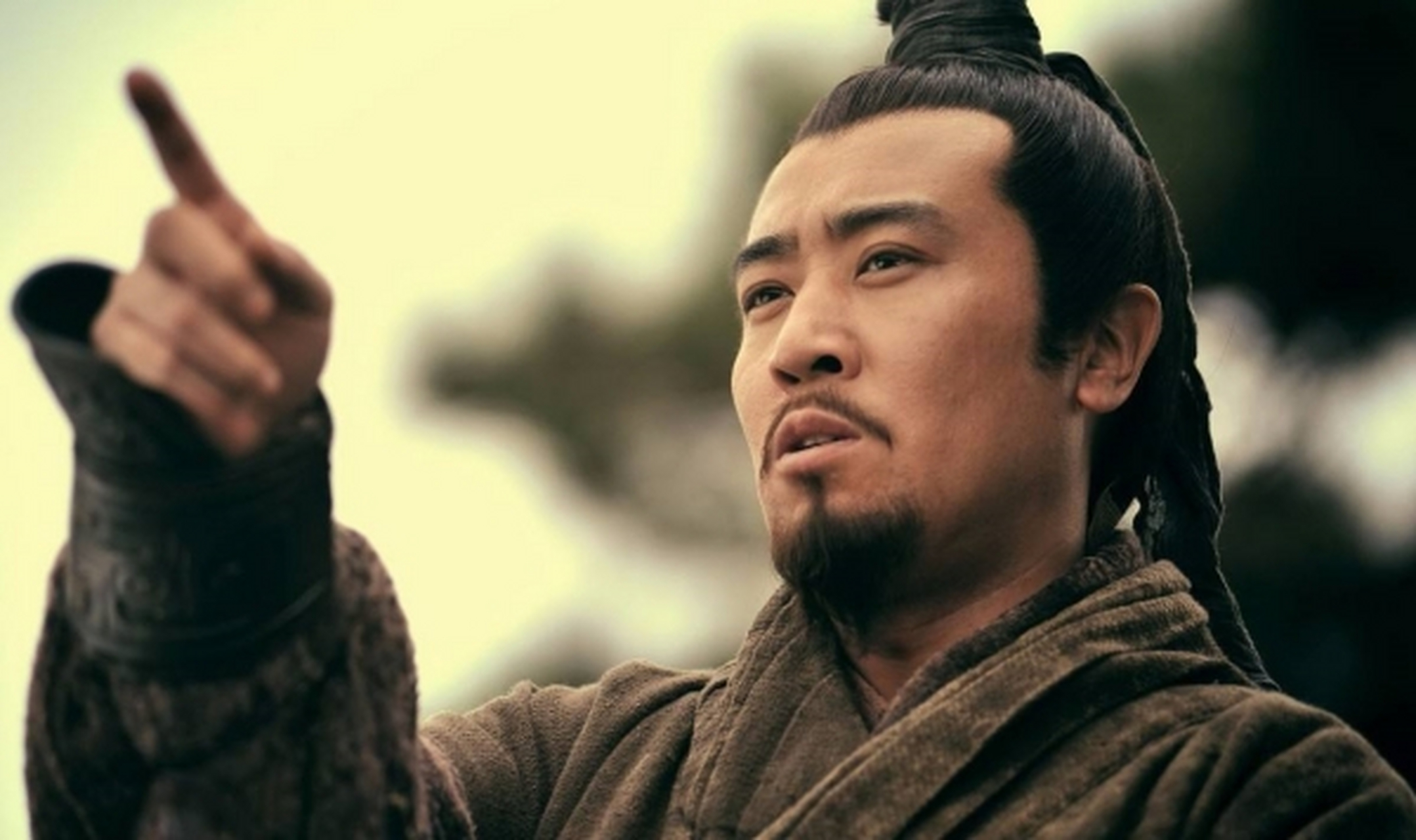 在三国演义中,青梅煮酒与乐不思蜀是两个历史故事中的经典桥段.