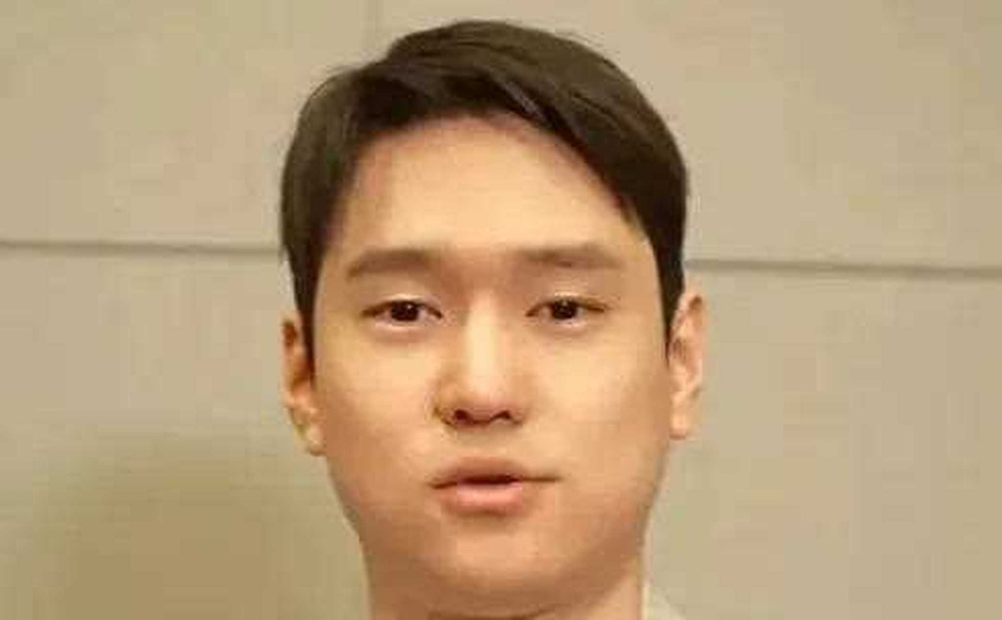 《请回答1997》的男主徐仁国,《请回答1988》的善宇,2人的近照不忍