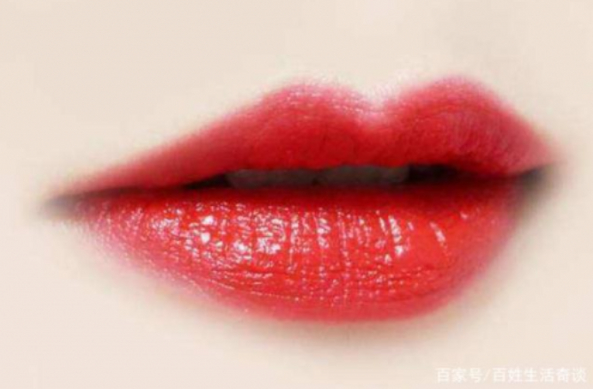 谙洛伊口红1314 谙洛伊口红,非常典雅,高贵,奢华,妆感姿色十足.