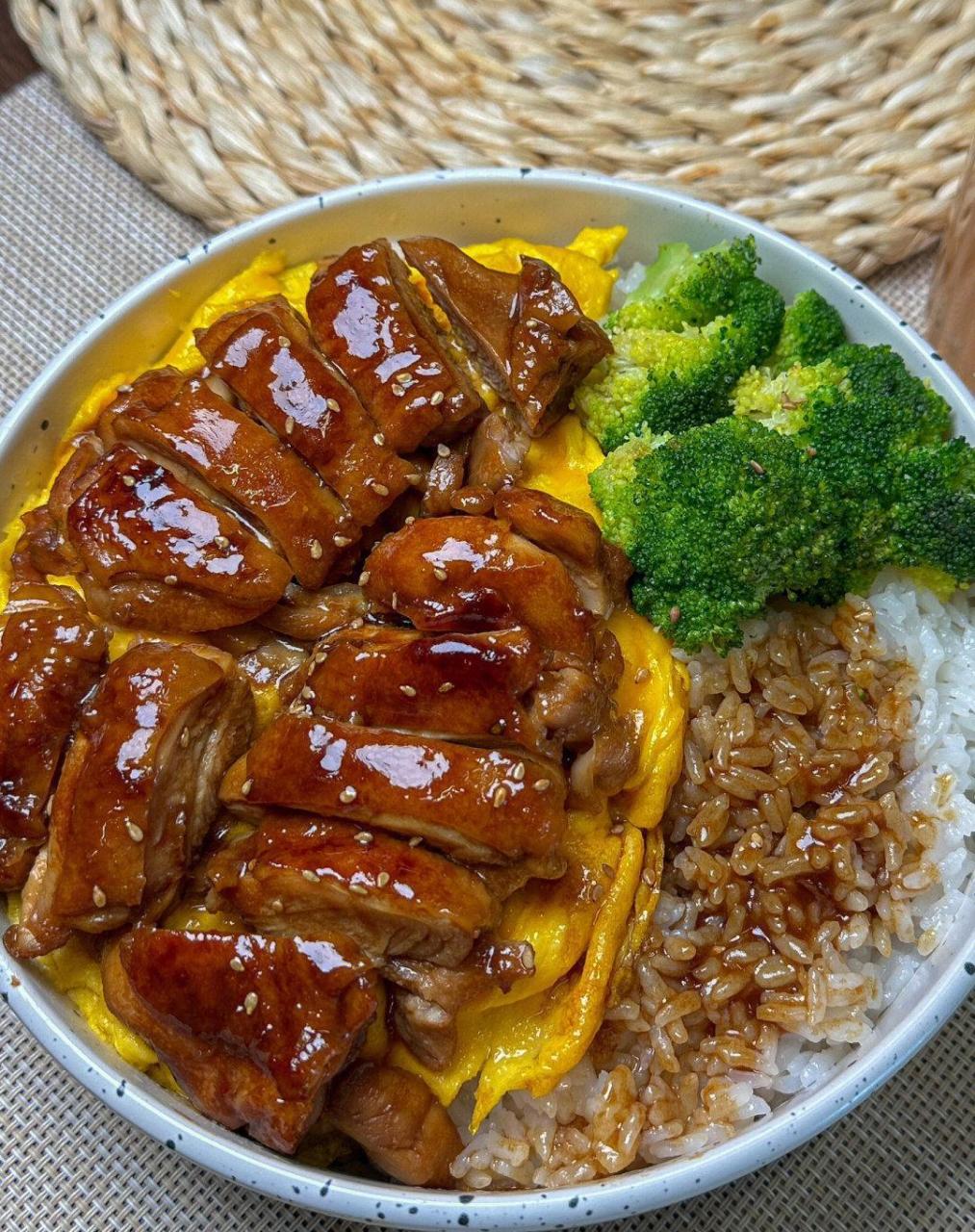这个滑蛋照烧鸡腿饭巨巨巨好吃!滑蛋照烧鸡腿饭这是什么神仙美食!