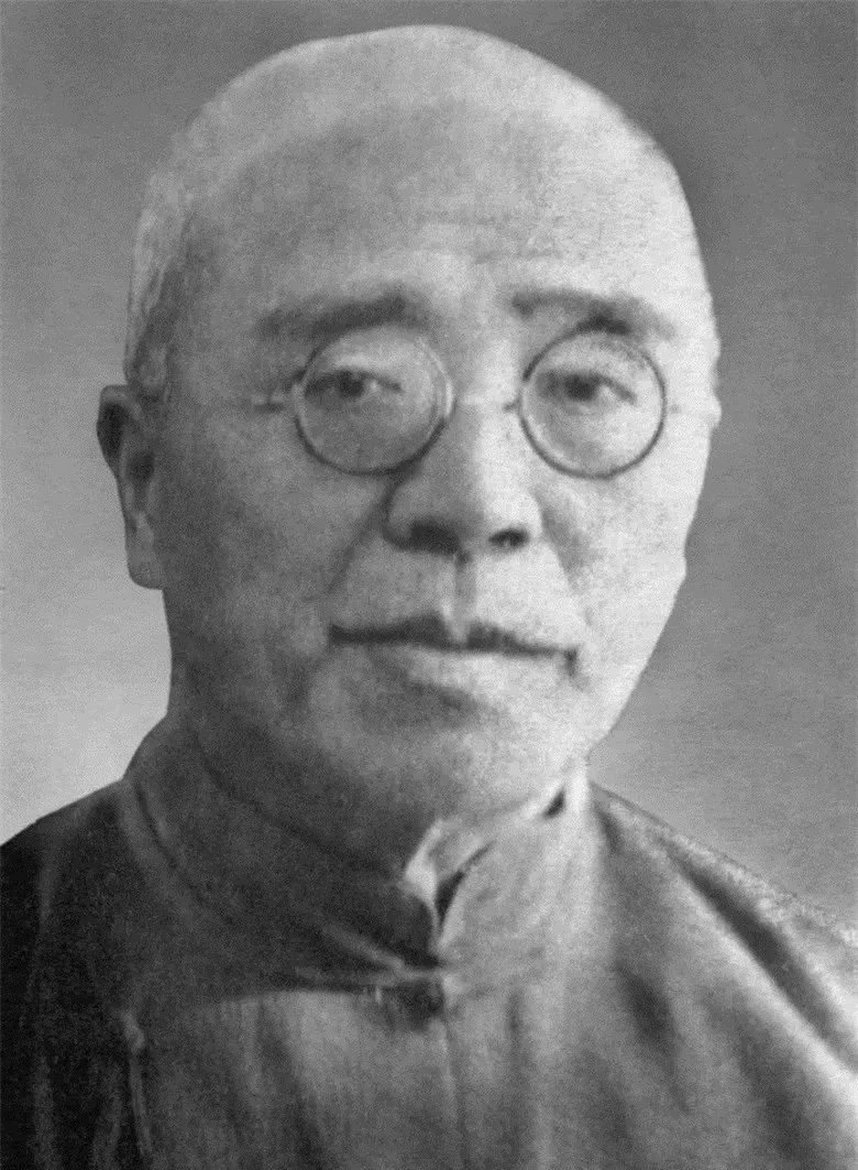 孟森先生在《明史讲义》中说: 中国自三代以后,得国最正者,唯汉与明.