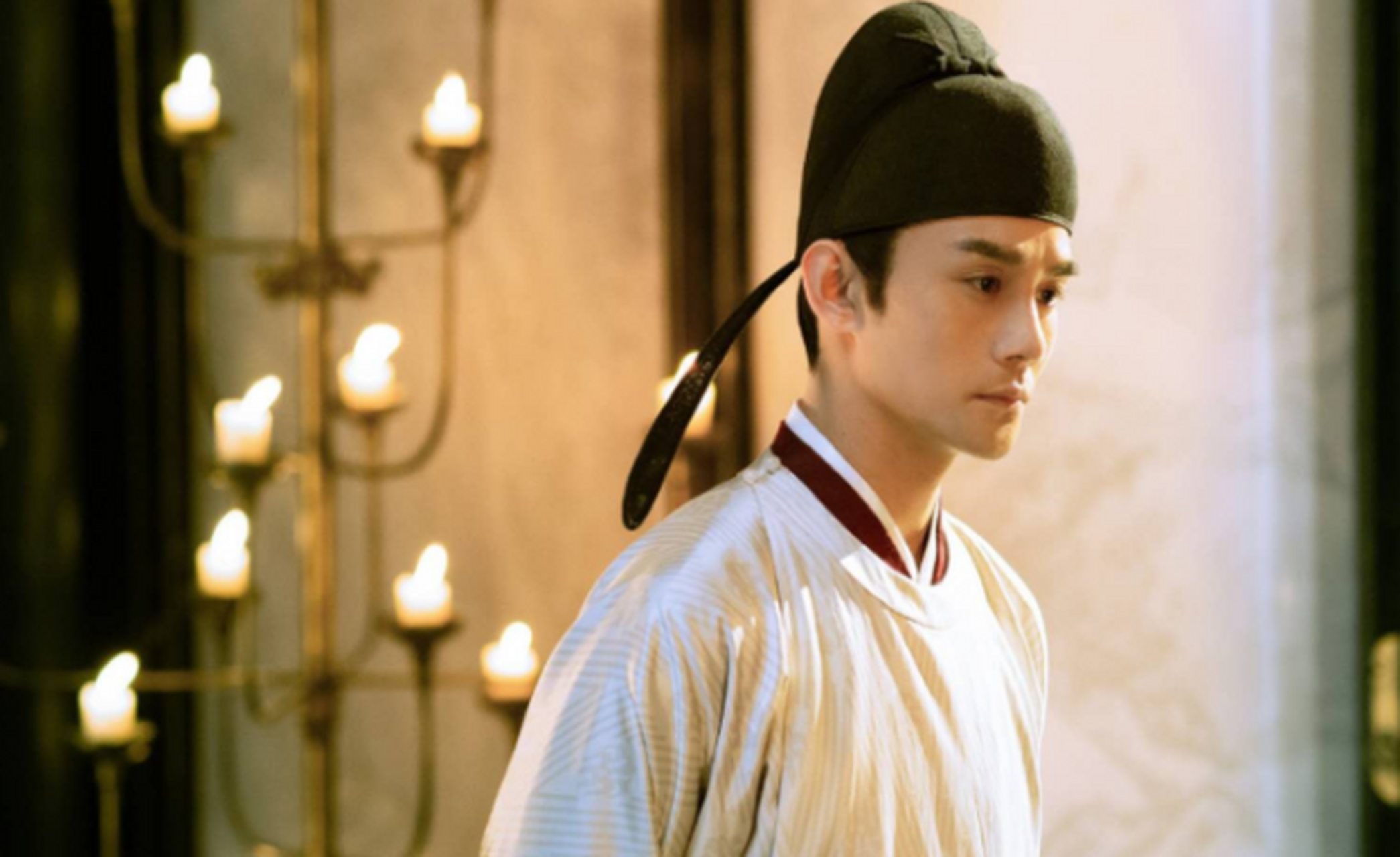 王凯有一身很漂亮的肌肉.