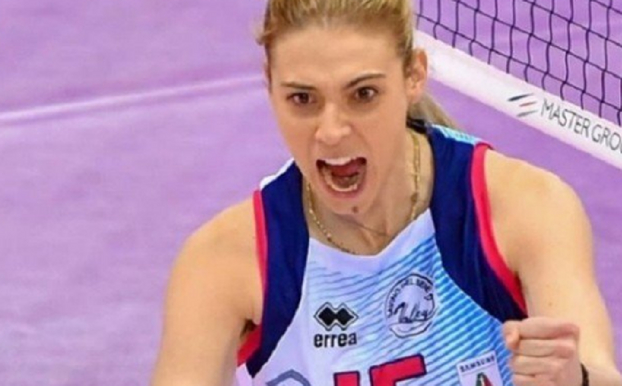 没有比赛的日子# 塞尔维亚副攻斯特瓦诺维奇告别斯坎迪奇,正与波兰