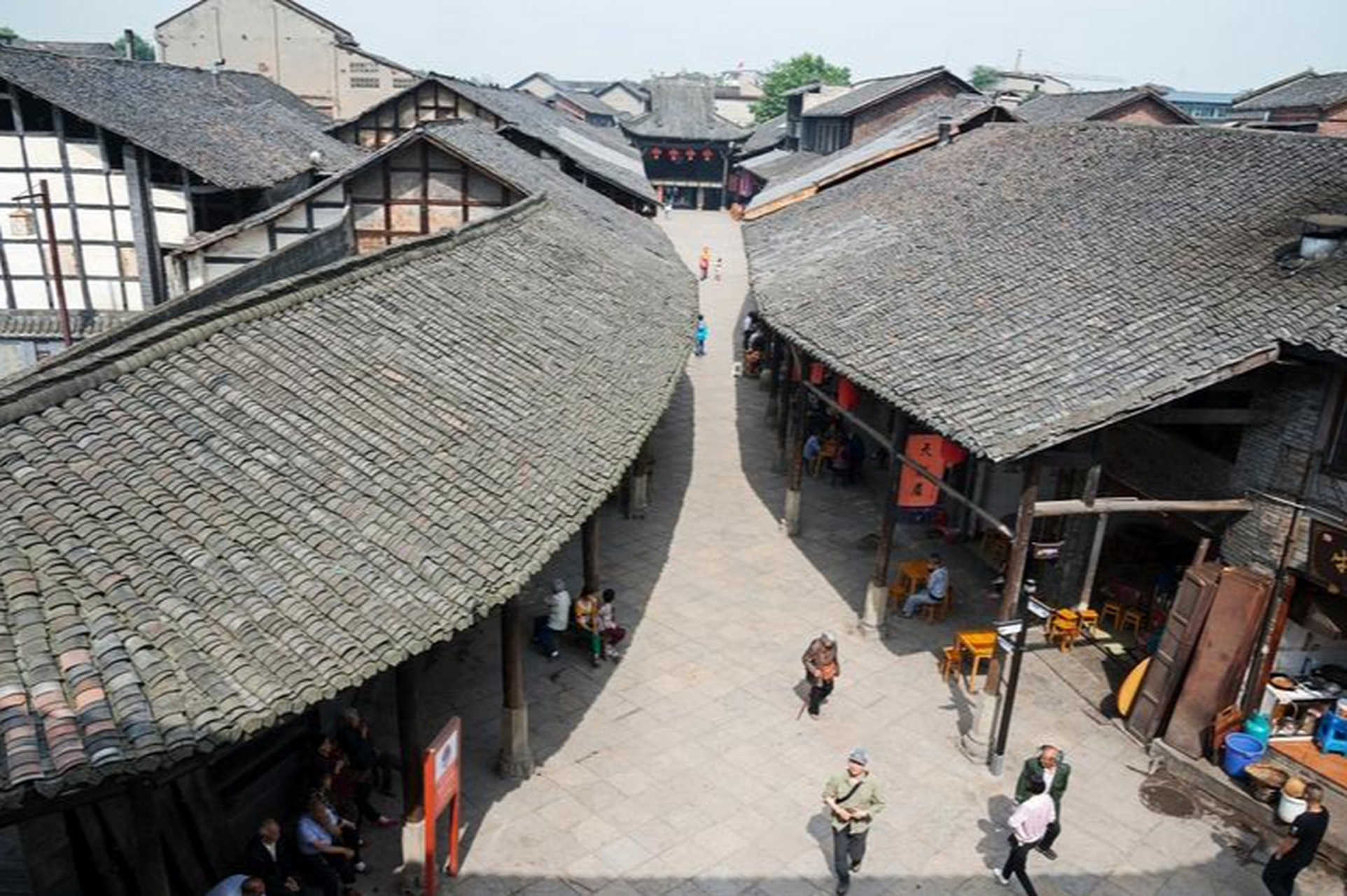 乐山罗城古镇,这里是四川十大古镇之一,是名副其实的"中国的诺亚方舟"