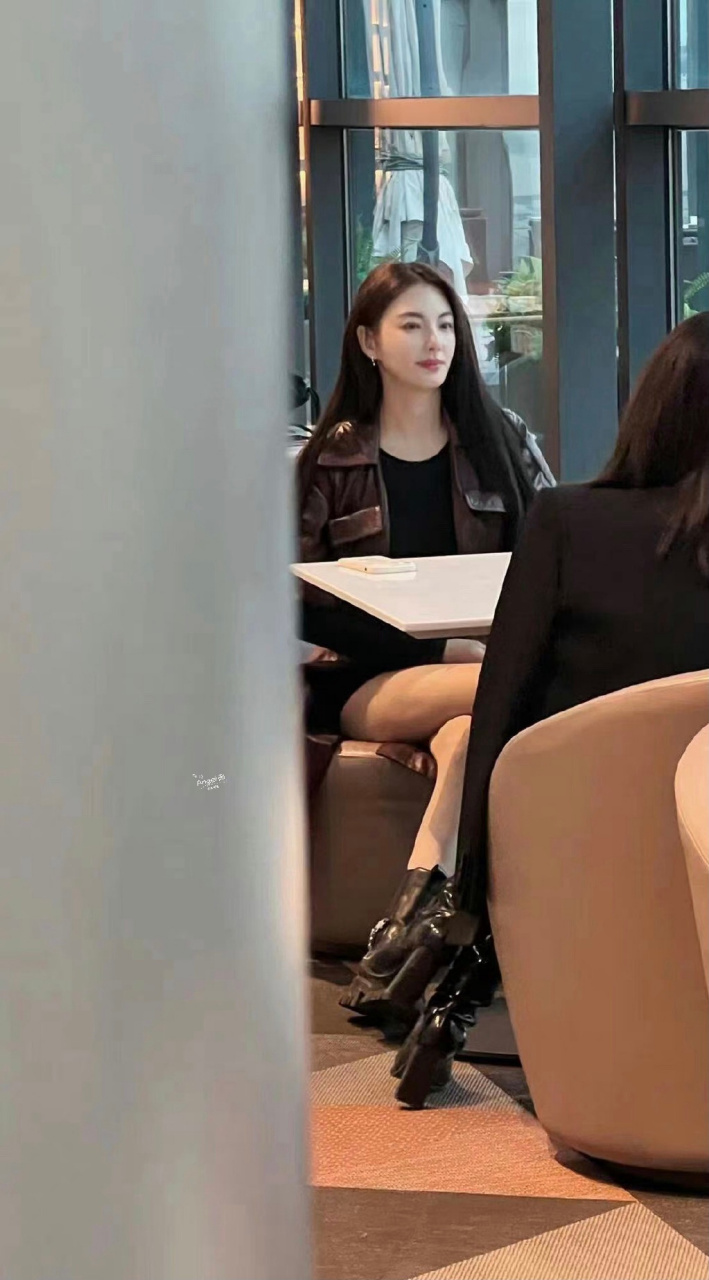 张雨绮生图像是在拍电影