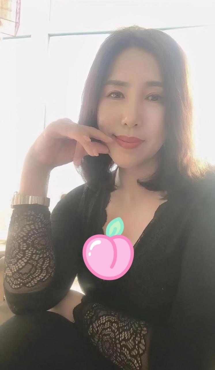 熟美阿姨对于美漂亮这种东西完全主观的,而且一个人的审美会随着年龄